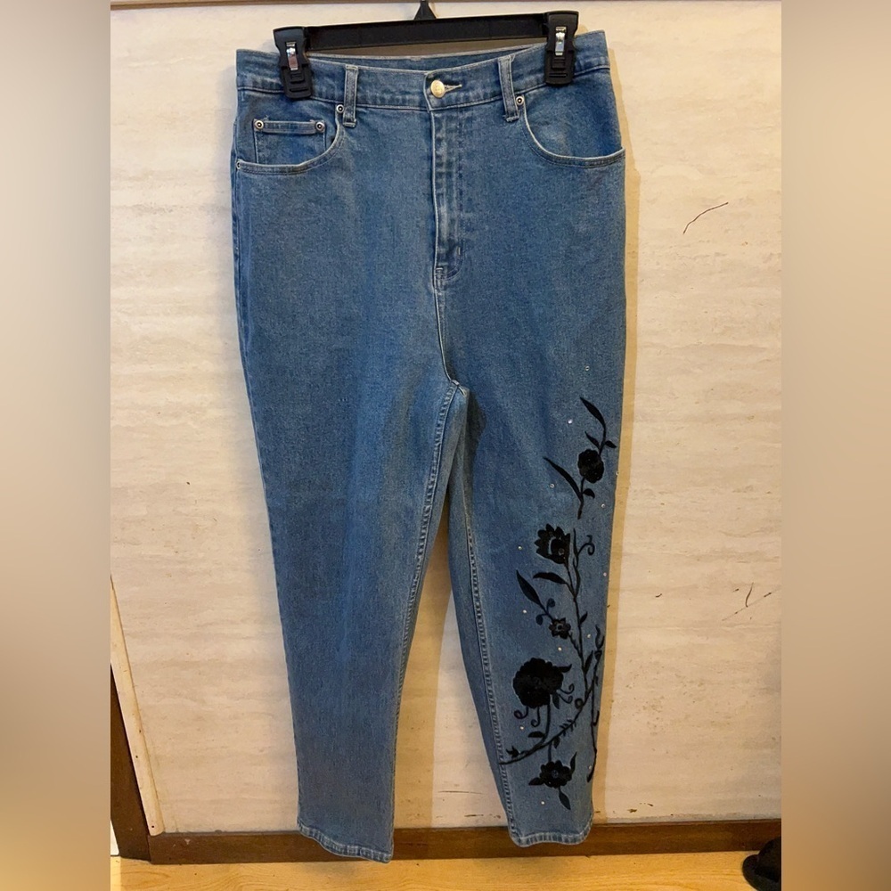 Quacker Factory High Rise Blue Jeans with Black Floral Design